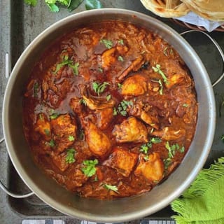 Chettinadu Chicken Curry