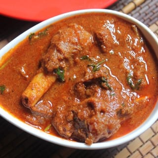 Spicy Goat Drumsticks Curry