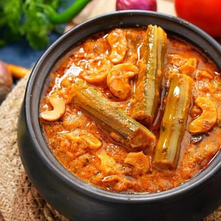 Cashew Drumsticks Tomato Curry